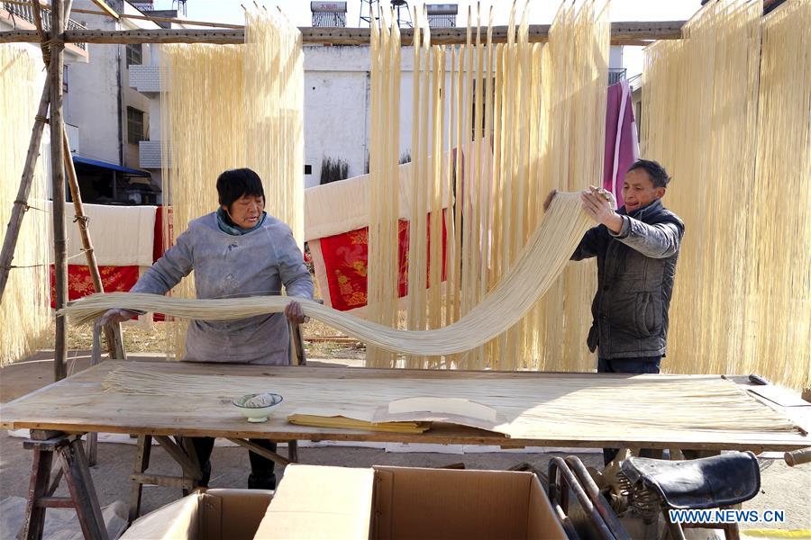 CHINA-SHAANXI-HANZHONG-HANDMADE NOODLES (CN)