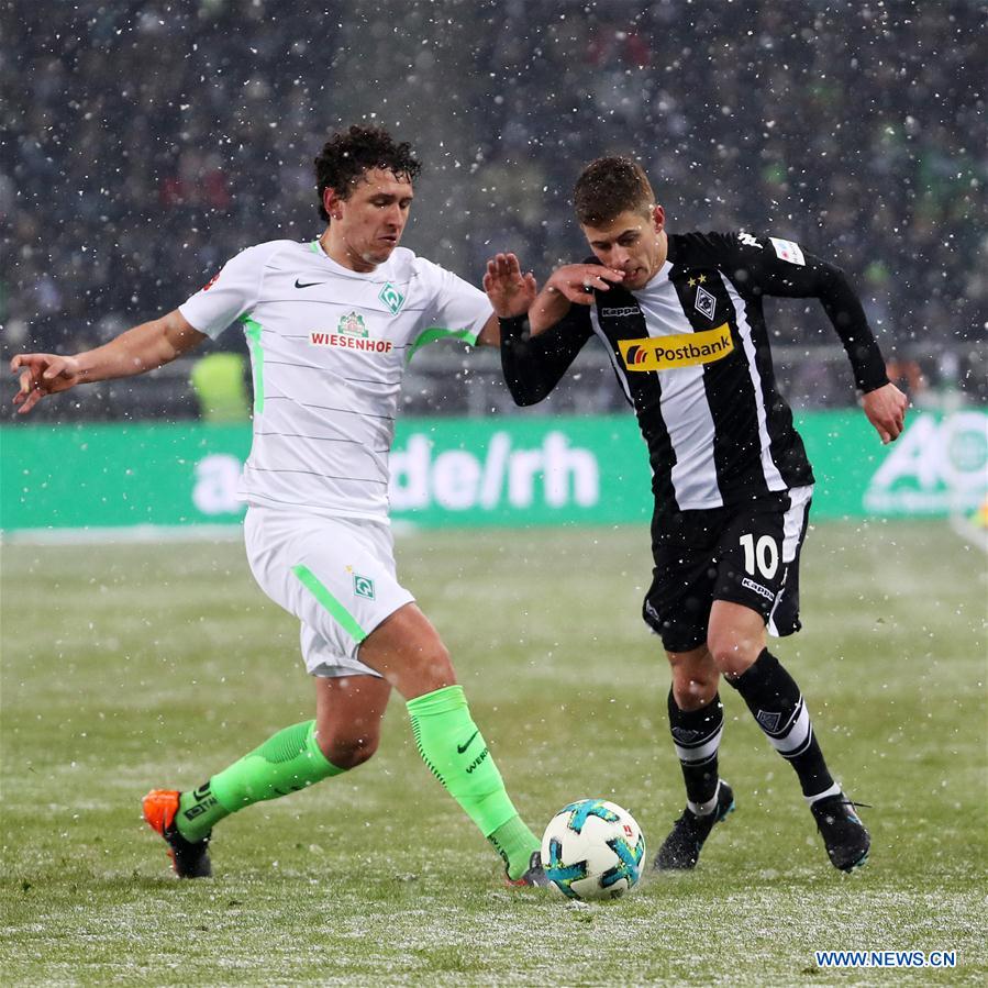 (SP)GERMANY-MOENCHENGLADBACH-SOCCER-BUNDESLIGA-BMG VS SVW