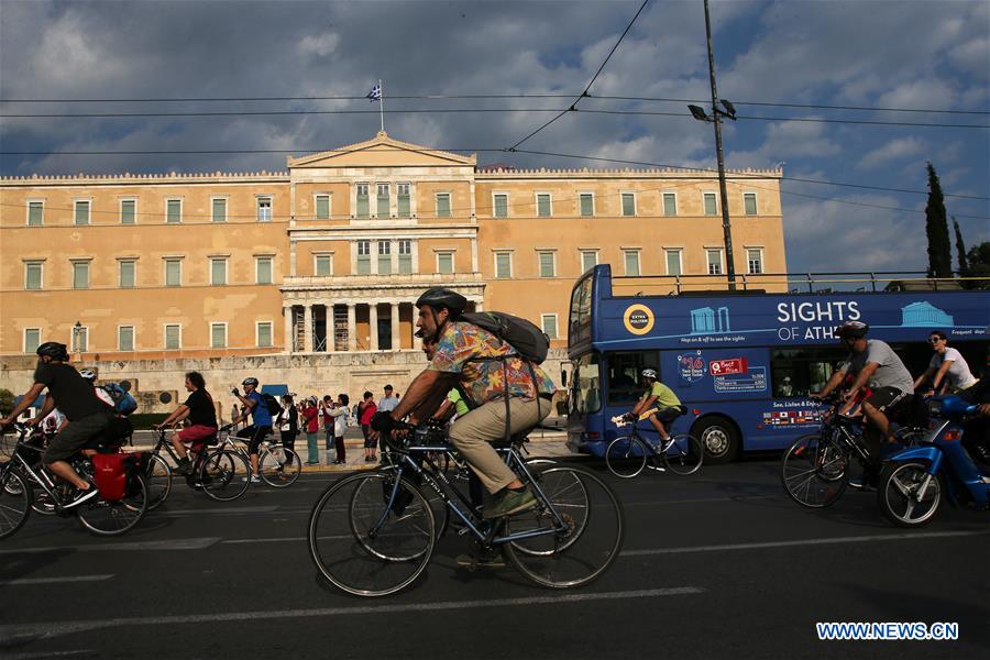 GREECE-ATHENS-BIKE RIDE