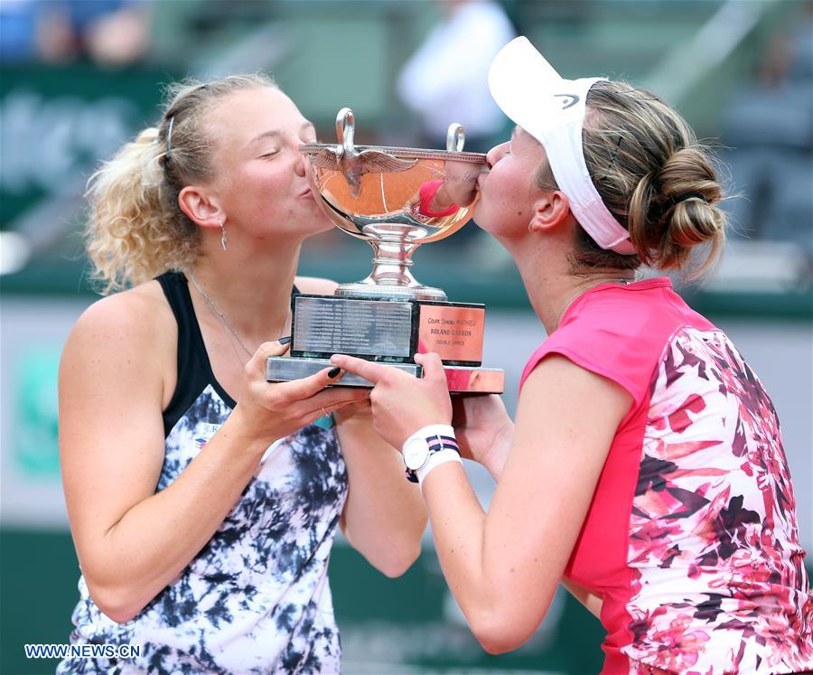 (SP)FRANCE-PARIS-TENNIS-FRENCH OPEN-WOMEN'S DOUBLES FINAL