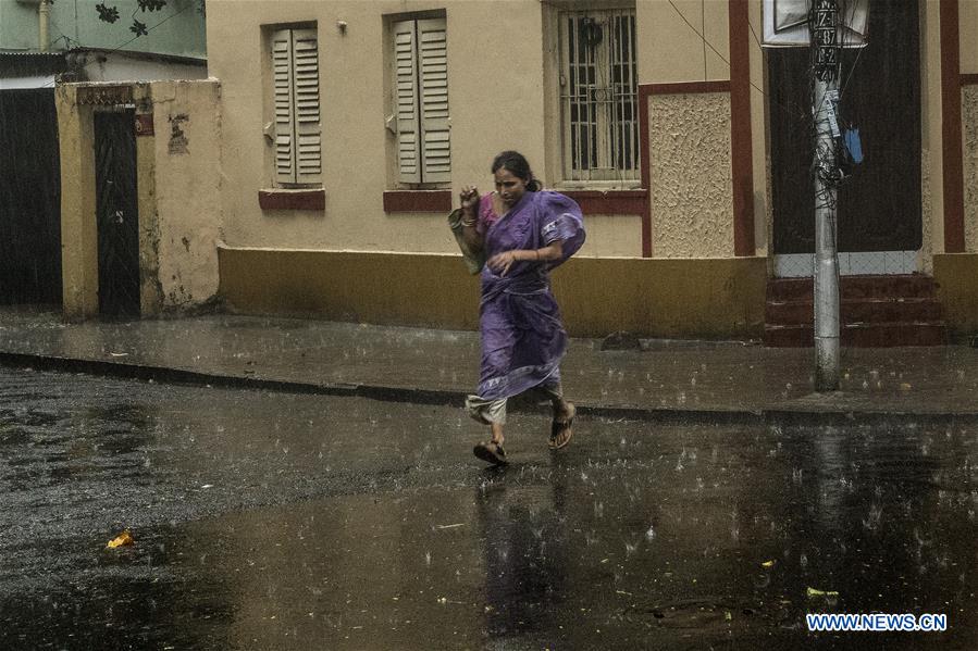 INDIA-KOLKATA-RAIN