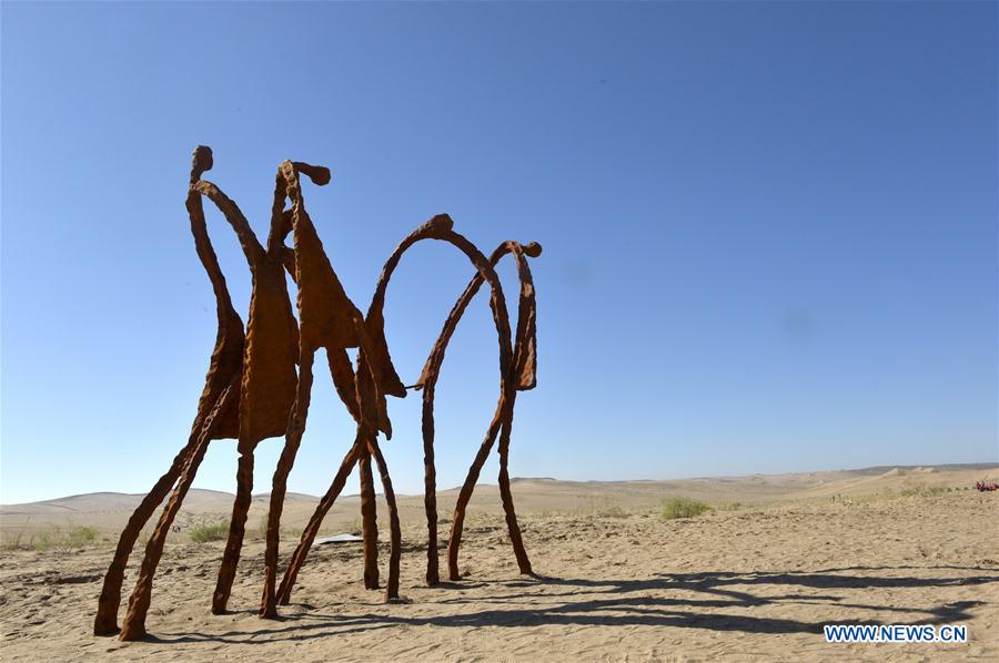 CHINA-GANSU-SCULPTURE-DESERT (CN)