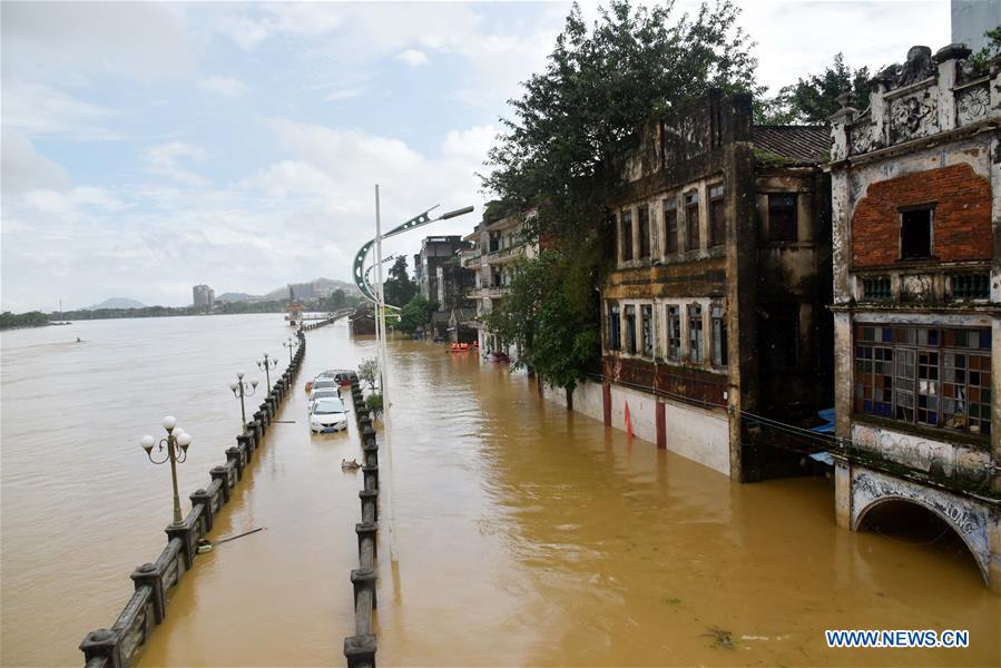 CHINA-GUANGDONG-TYPHOON MANGKHUT-FLOOD (CN)