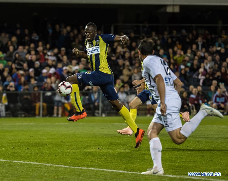 (SP)AUSTRALIA-CAMPBELLTOWN-SOCCER-CHARITY GAME-BOLT