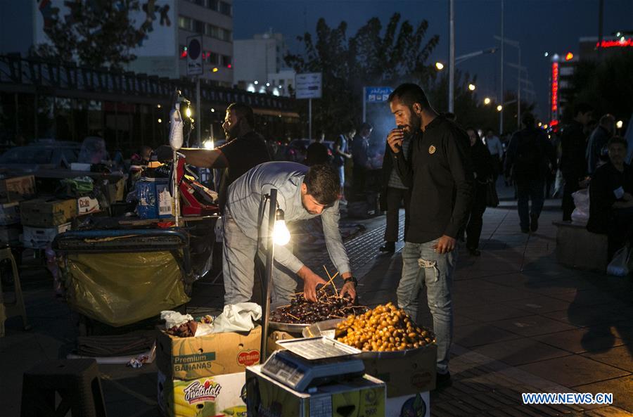 IRAN-TEHRAN-NIGHT MARKET