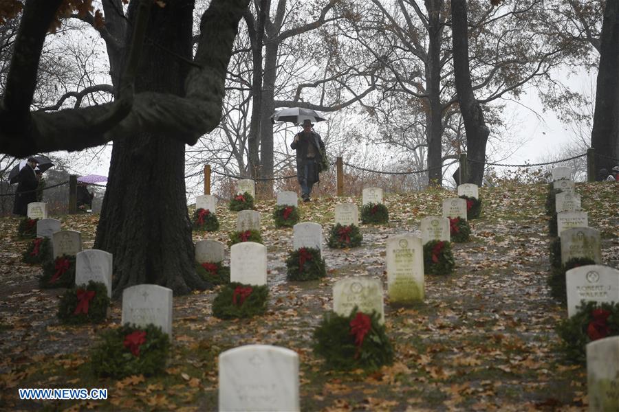 U.S.-VIRGINIA-WREATH LAYING