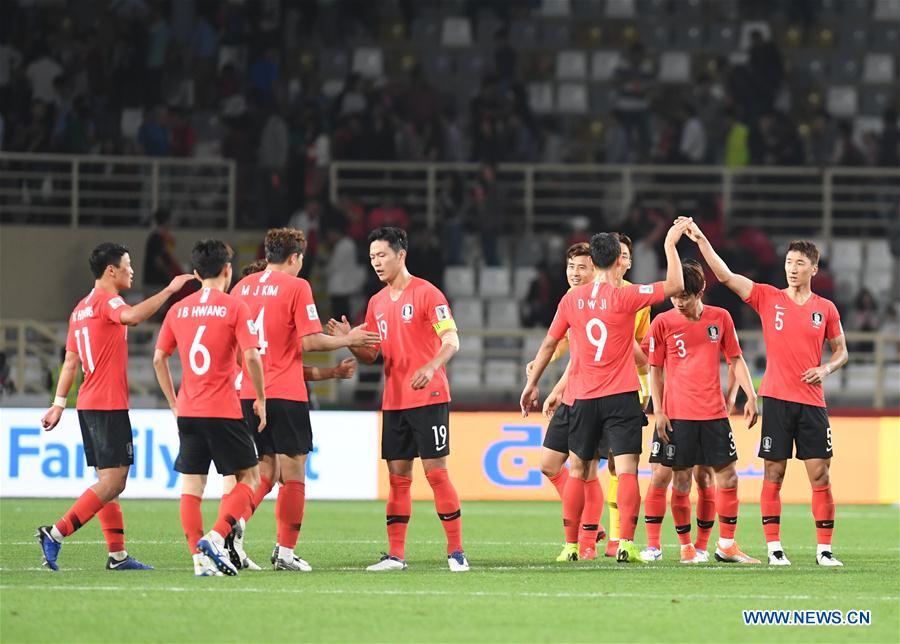 (SP)UAE-ABU DHABI-FOOTBALL-ASIAN CUP-CHN VS KOR