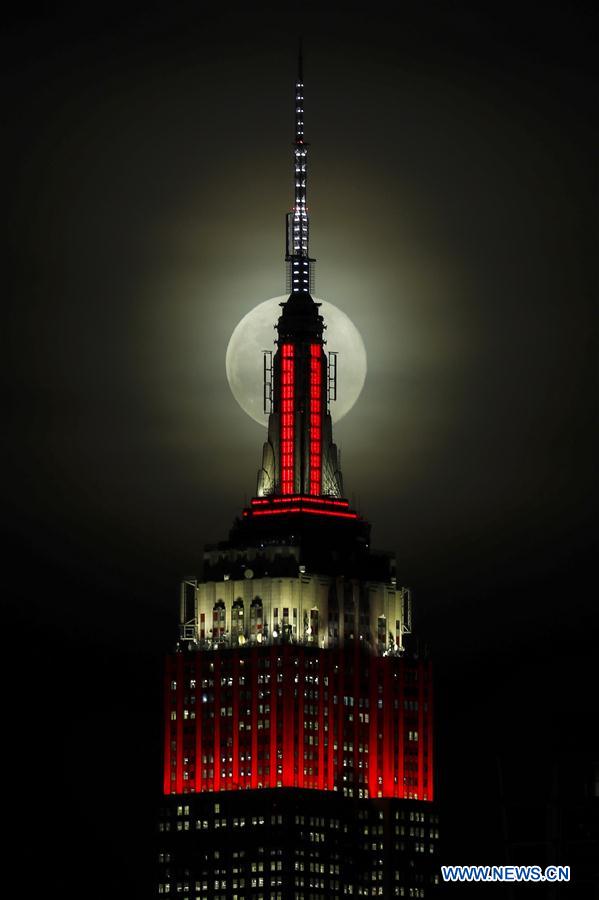 U.S.-NEW YORK-FULL MOON