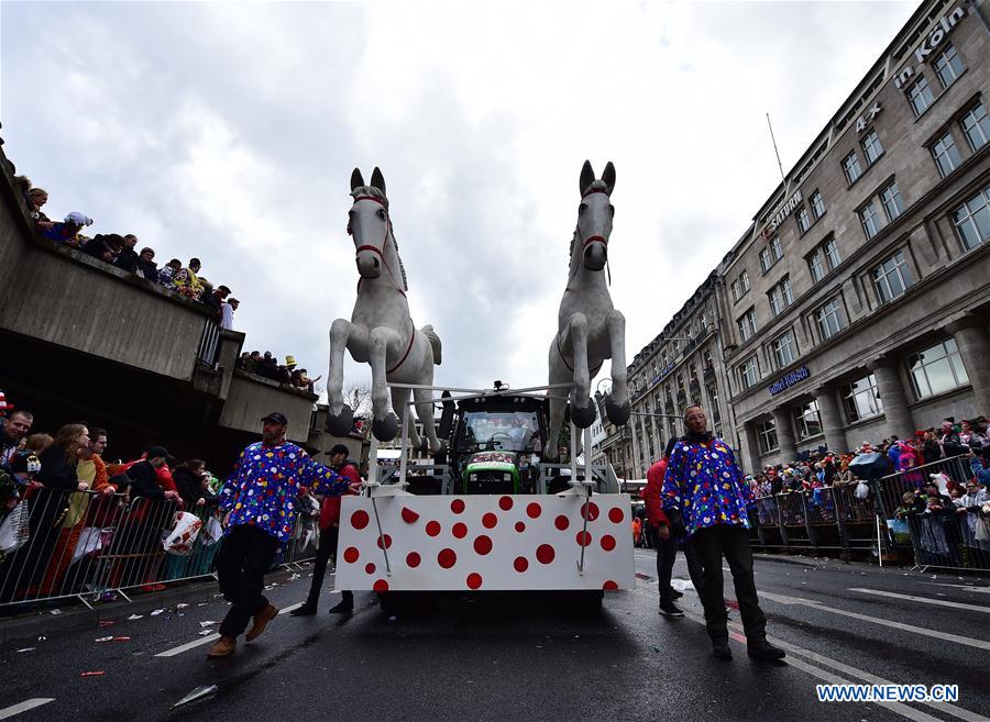 GERMANY-COLOGNE-CARNIVAL-ROSE MONDAY PARADE