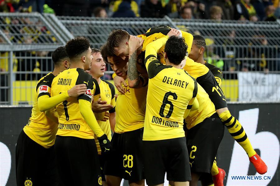 (SP)GERMANY-DORTMUND-SOCCER-BUNDESLIGA-DORTMUND VS STUTTGART