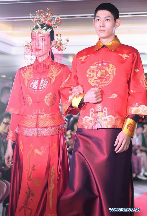 CHINA-HONG KONG-FASHION SHOW-SONG BROCADE (CN)