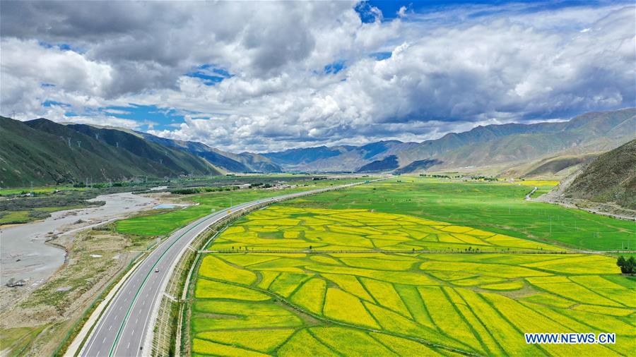 CHINA-TIBET-HIGHWAY-SCENERY(CN)