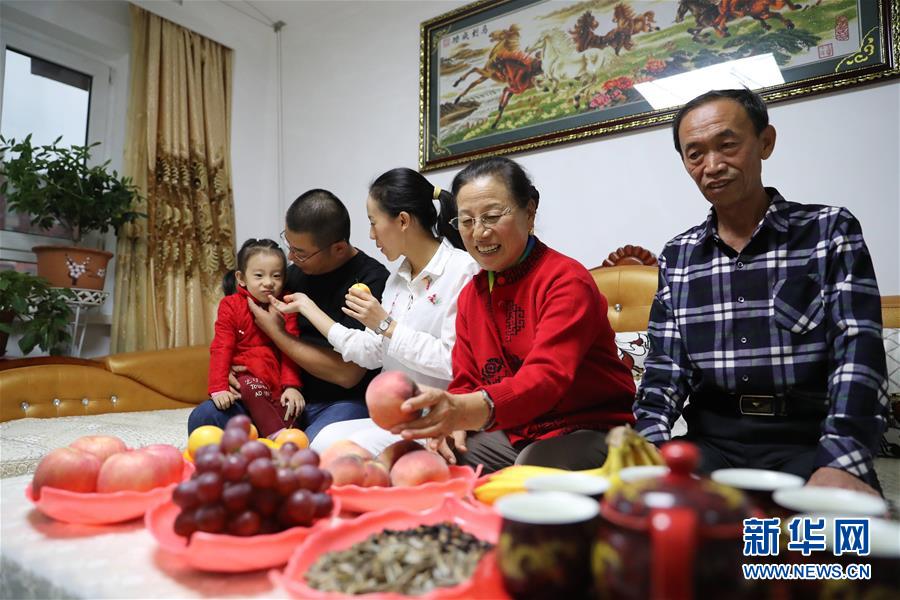 （新华全媒头条·图文互动）（12）奋力书写东北振兴的时代新篇——习近平总书记调研东北三省并主持召开深入推进东北振兴座谈会纪实