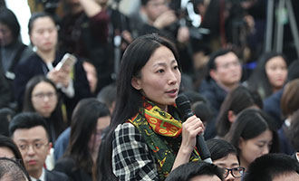 香港文汇报、大公报记者提问